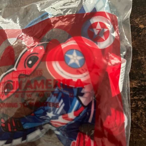 McDonald's Happy Meal Toy 2024 #7 Marvel Captain America Brave New World Plush - Picture 3 of 4